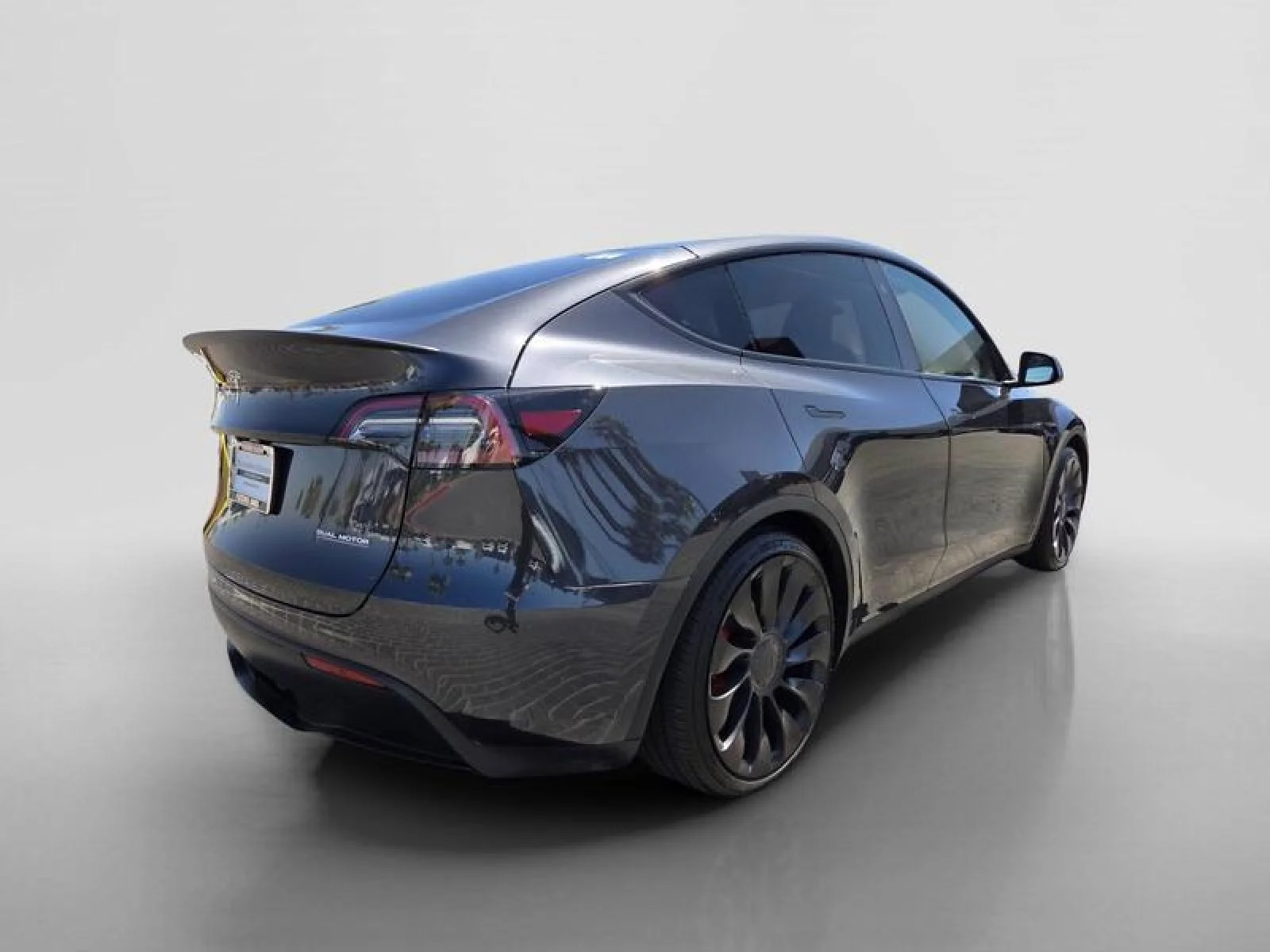 Used 2025 GRANITE GREY Tesla Performance AWD *Ltd Avail* image 5