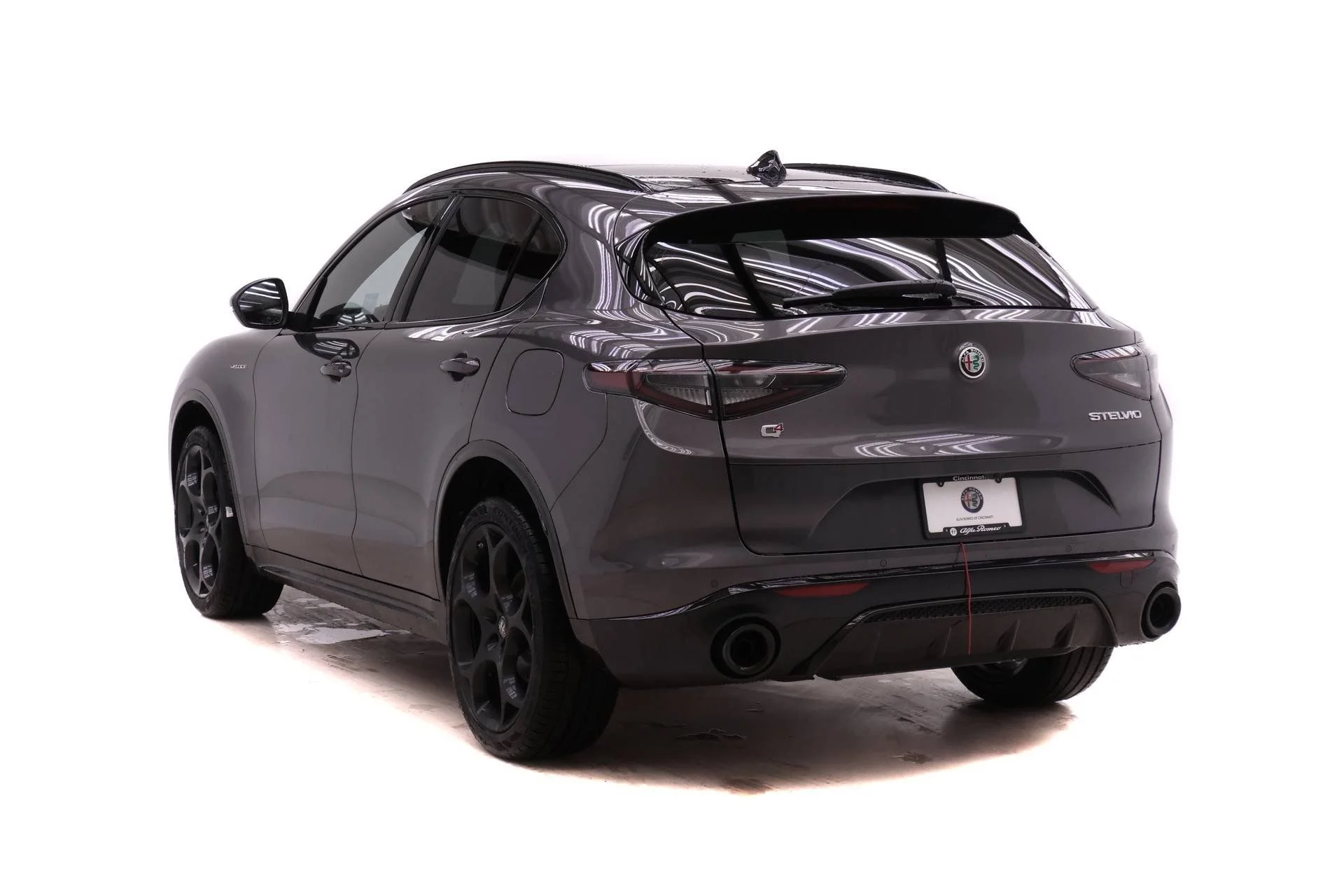 New 2026 Gray Alfa Romeo Base image 5