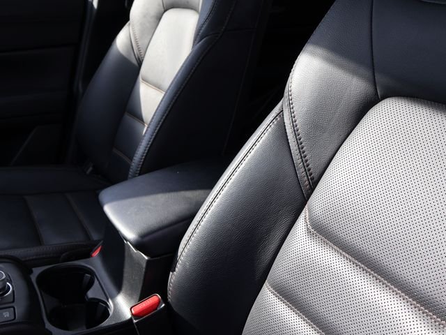 Used 2023 Rhodium White Metallic Mazda 2.5 S Preferred Package image 11