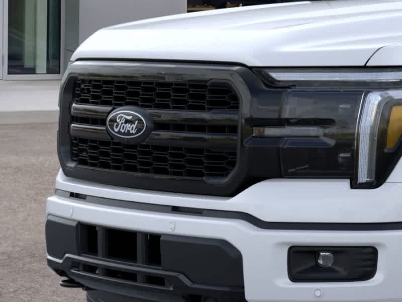 New 2026 Star White Metallic Tri-Coat Ford Lariat® image 17