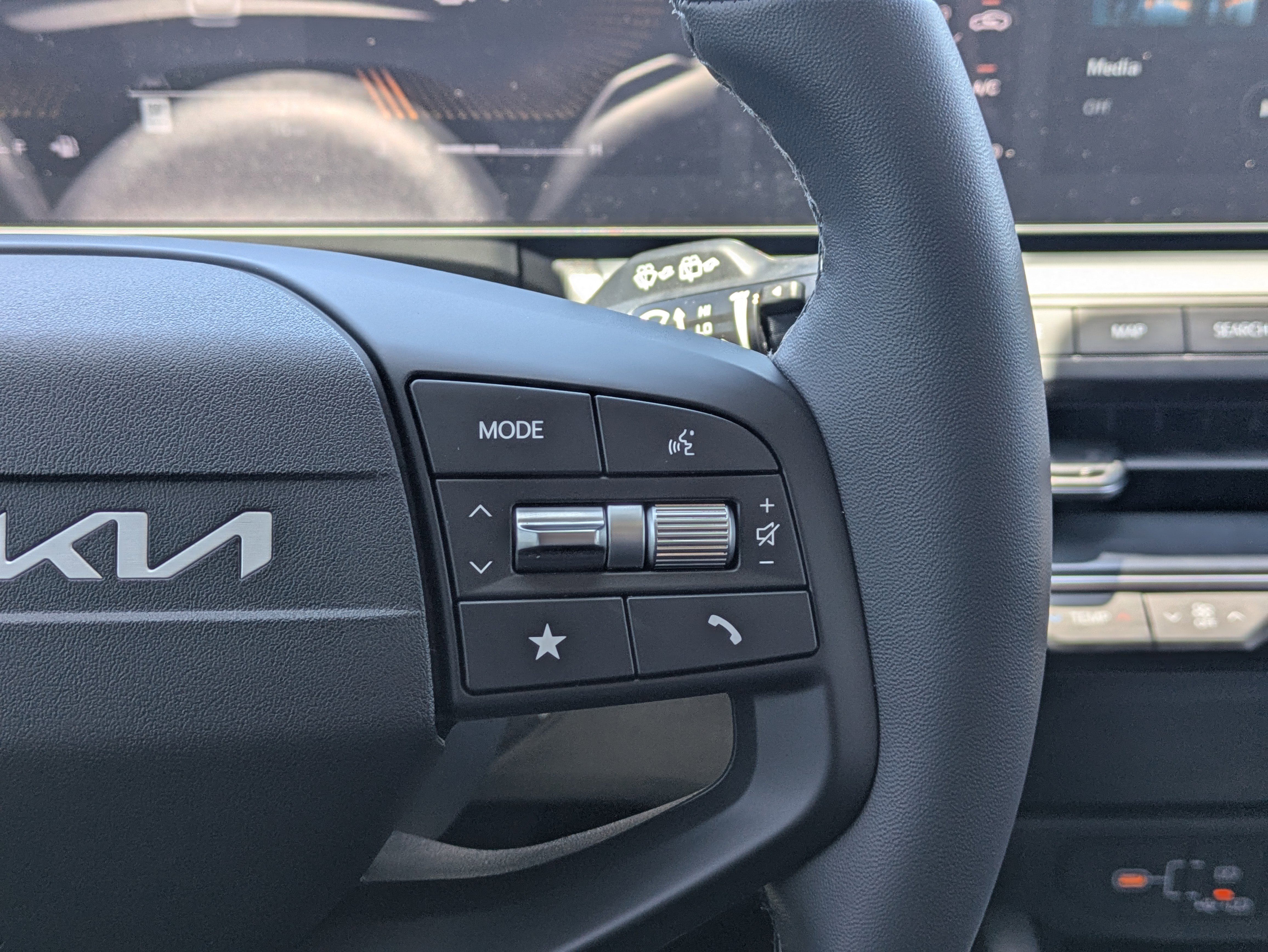 New 2026 Aurora Black Pearl Kia EX image 22