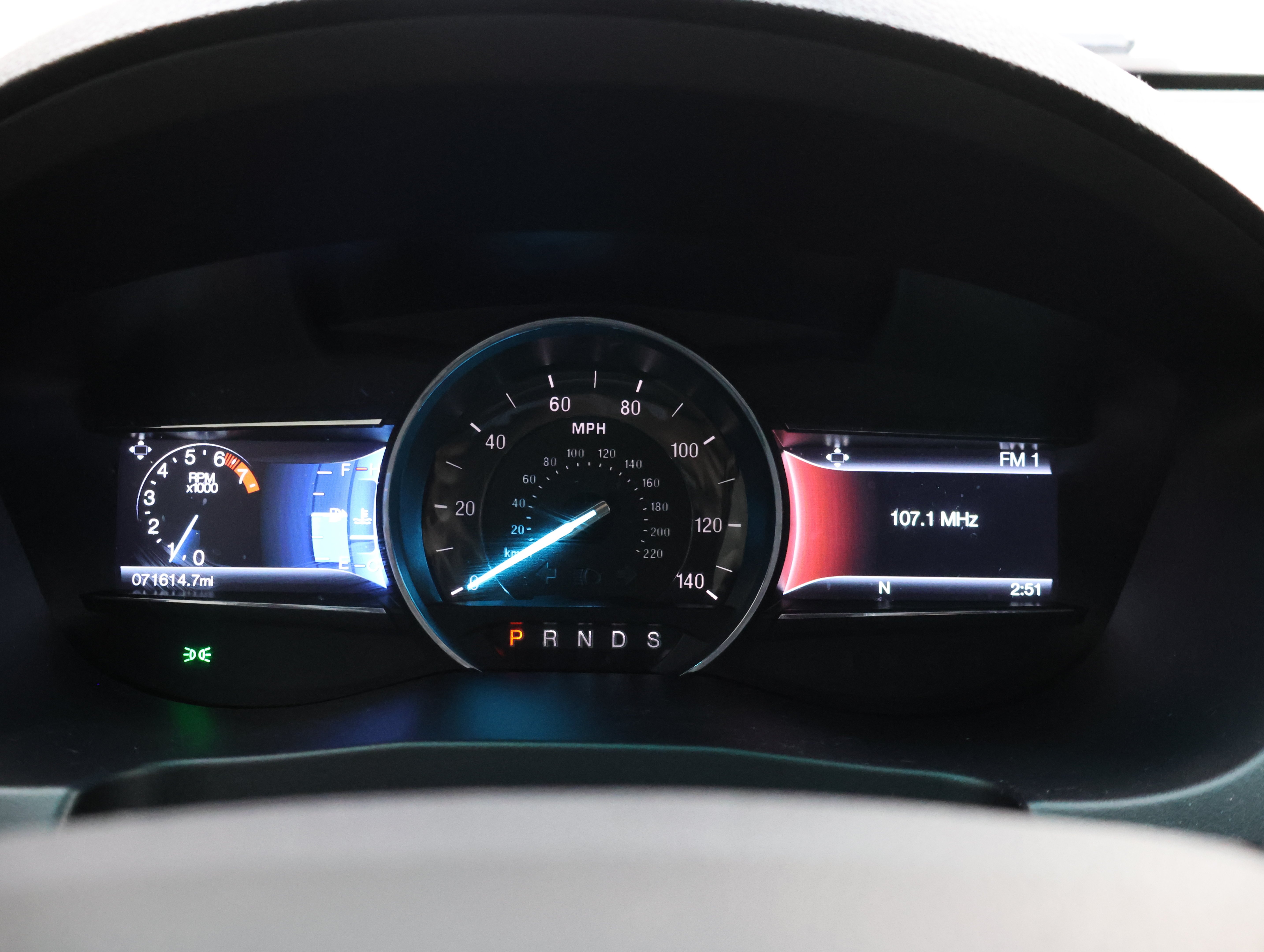 Used 2017  Ford XLT image 10