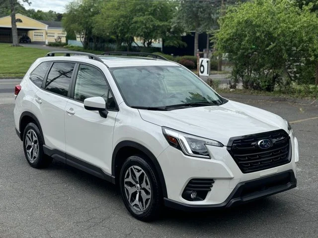 Used 2024 White Subaru Premium image 3