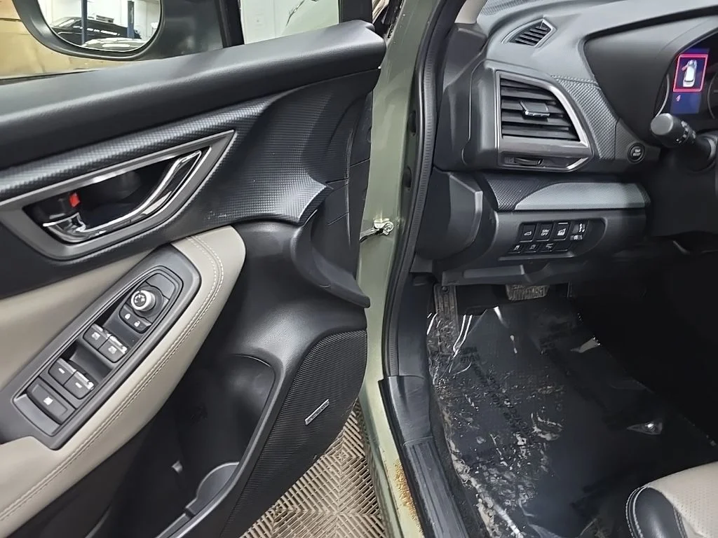 Used 2019 Jasper Green Metallic Subaru Limited image 28