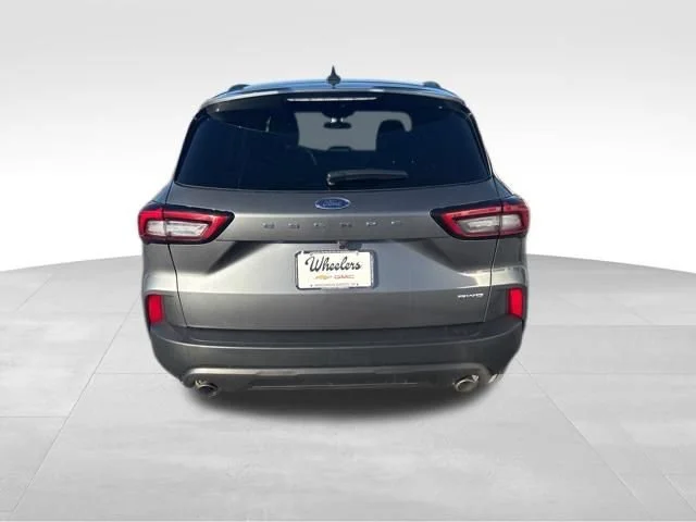 Used 2025 Gray Metal Ford ST-Line image 4