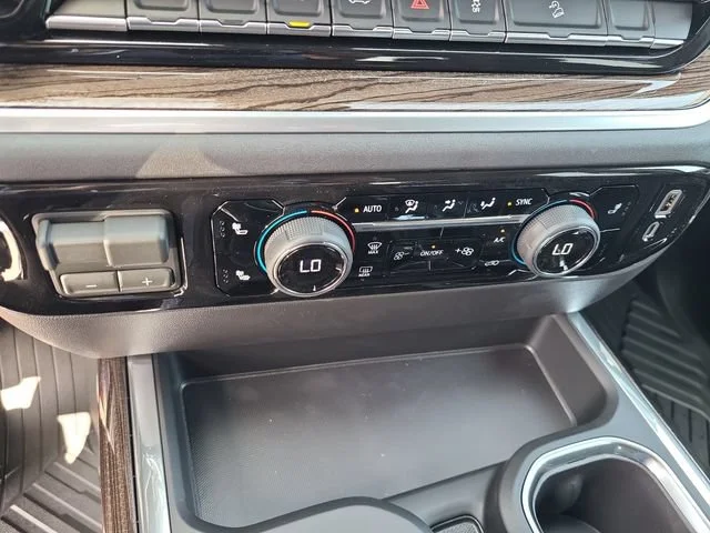 New 2026 Summit White Chevrolet LT Trail Boss image 33