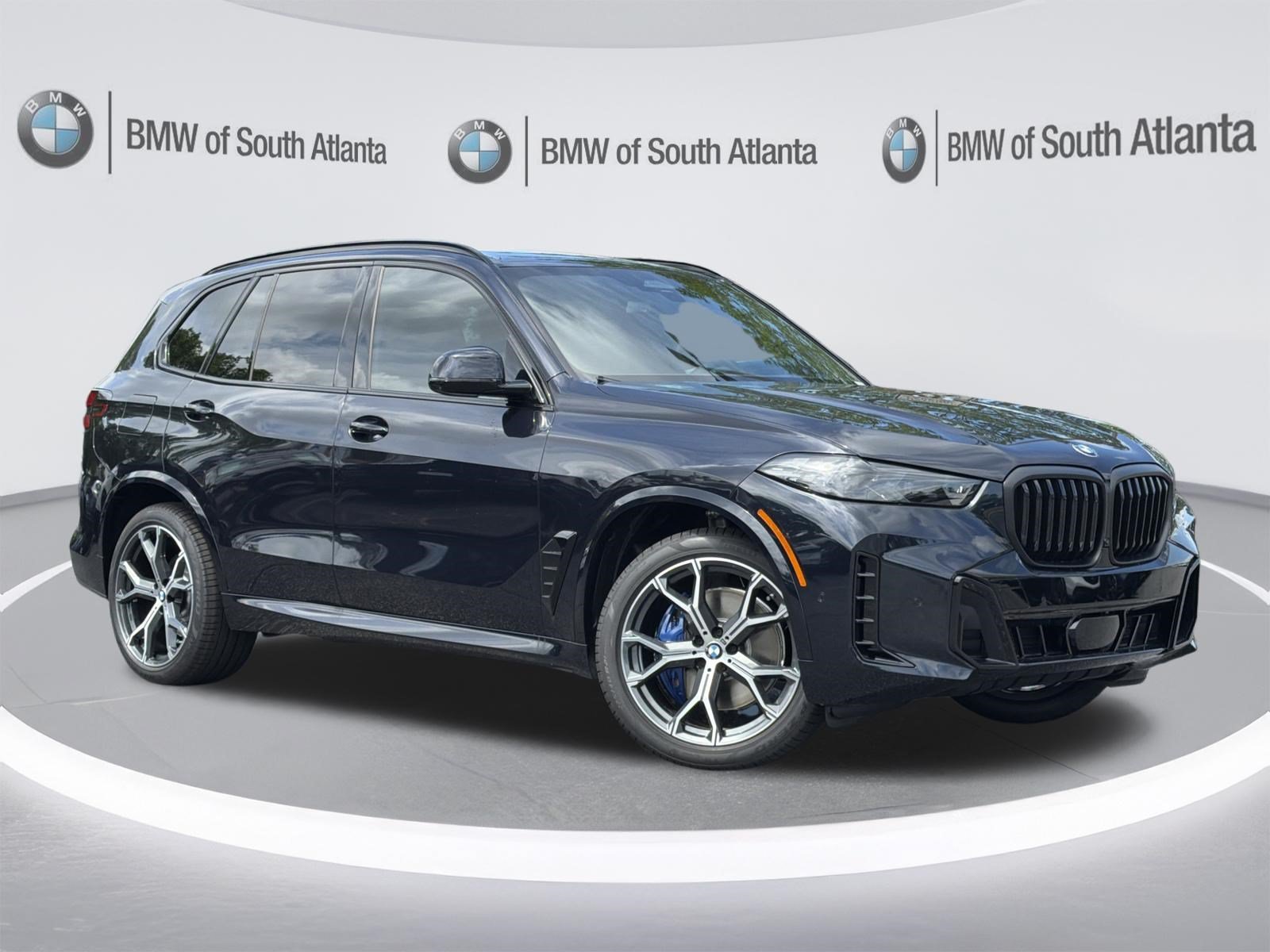 New 2026 Carbon Black Metallic BMW sDrive40i image 2