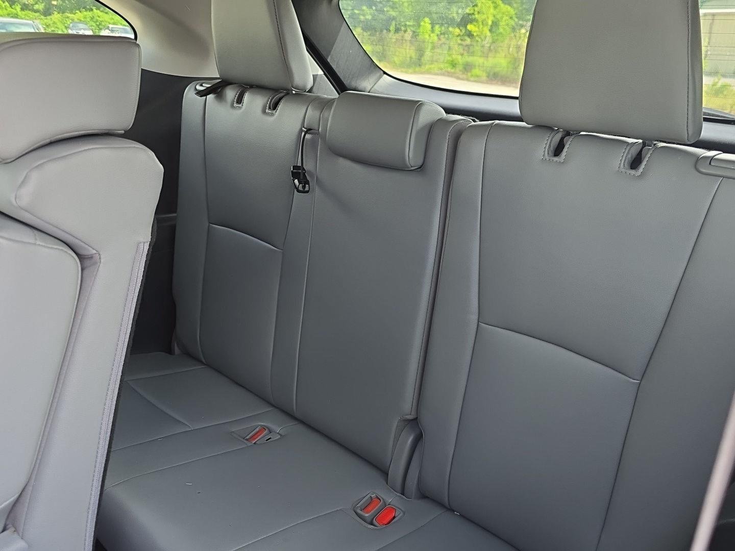 Used 2021 Magnetic Gray Metallic Toyota XLE image 21
