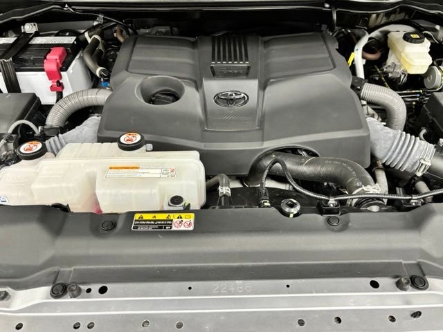 Used 2024 Silver Toyota SR image 25