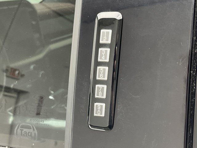 Used 2023 Oxford White Ford LARIAT image 10