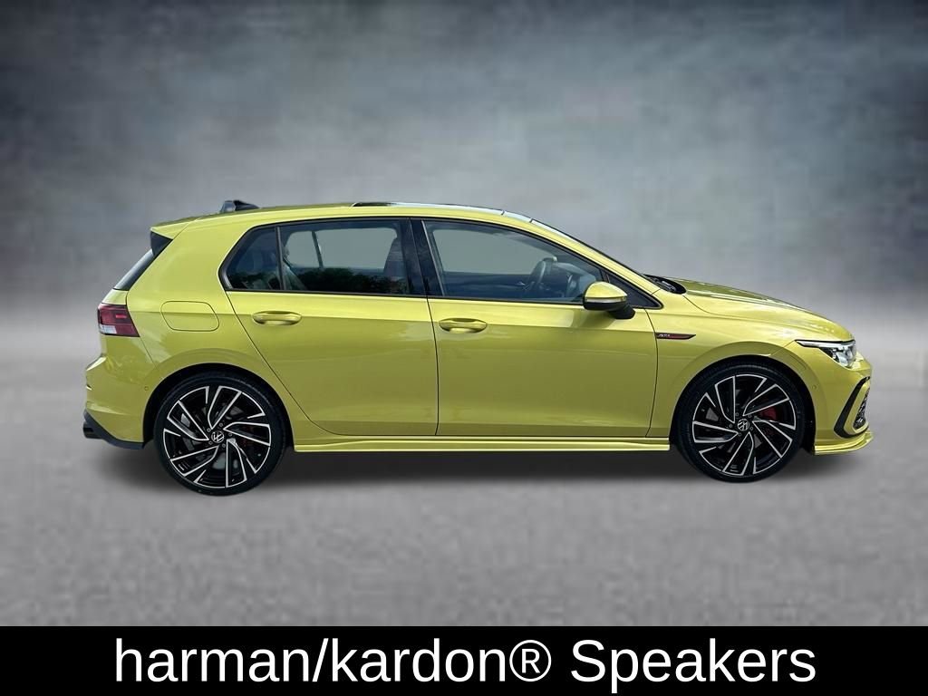 Used 2022  Volkswagen Autobahn image 4