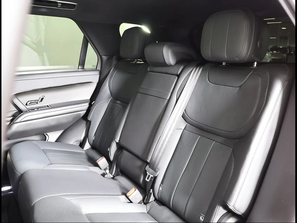2023 Land Rover Range Rover Sport SE - Photo 10