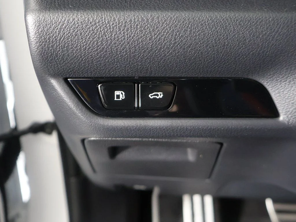 Used 2024 White Lexus 350 F SPORT Handling image 34