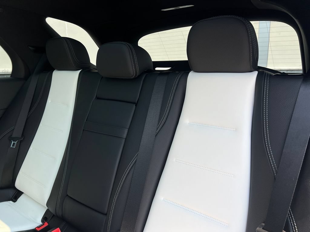 New 2026 Black Mercedes-Benz GLE 450 image 64