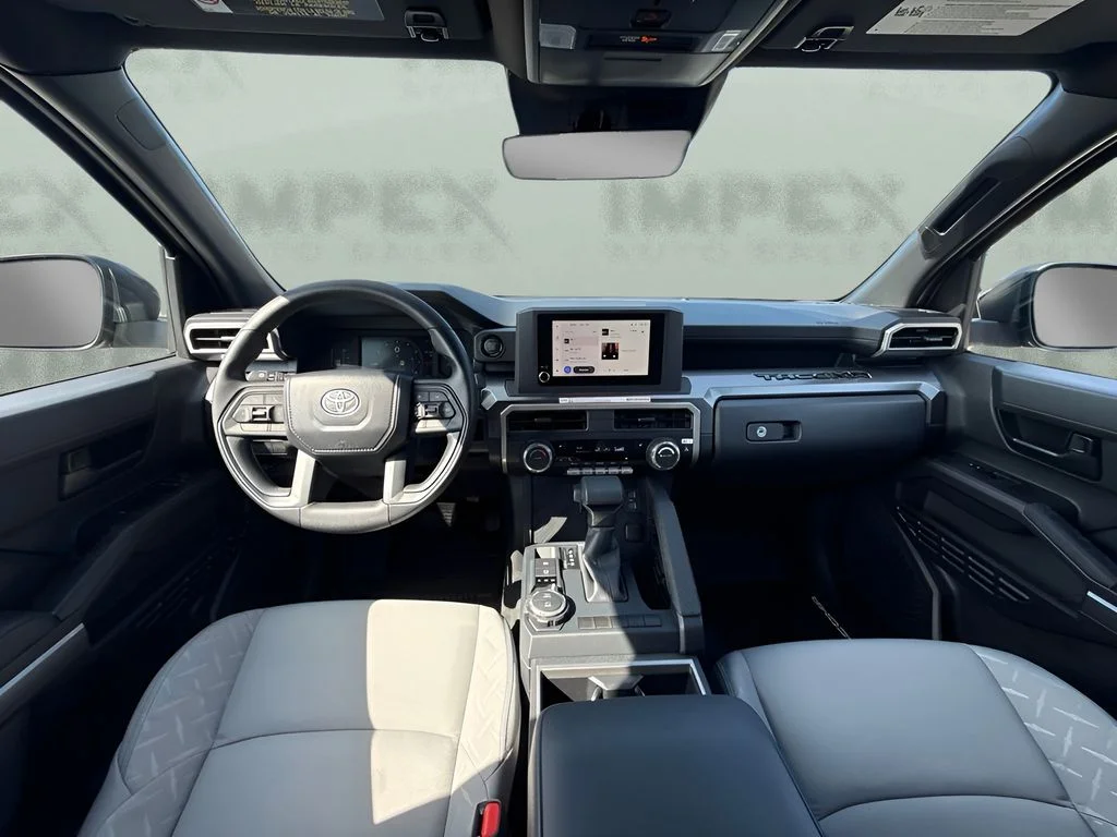 Used 2026  Toyota SR5 image 11