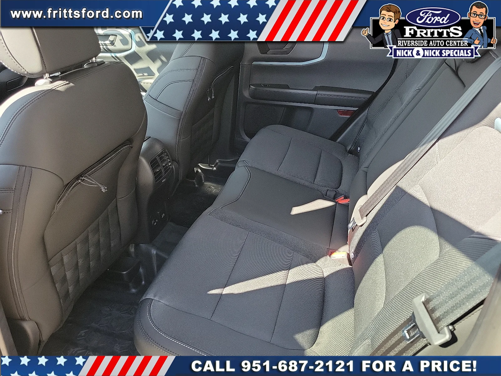New 2024 Carbonized Grey Metallic Ford Badlands® image 15