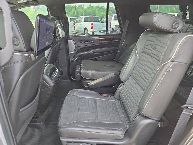 Used 2022 White Cadillac Sport Platinum image 20