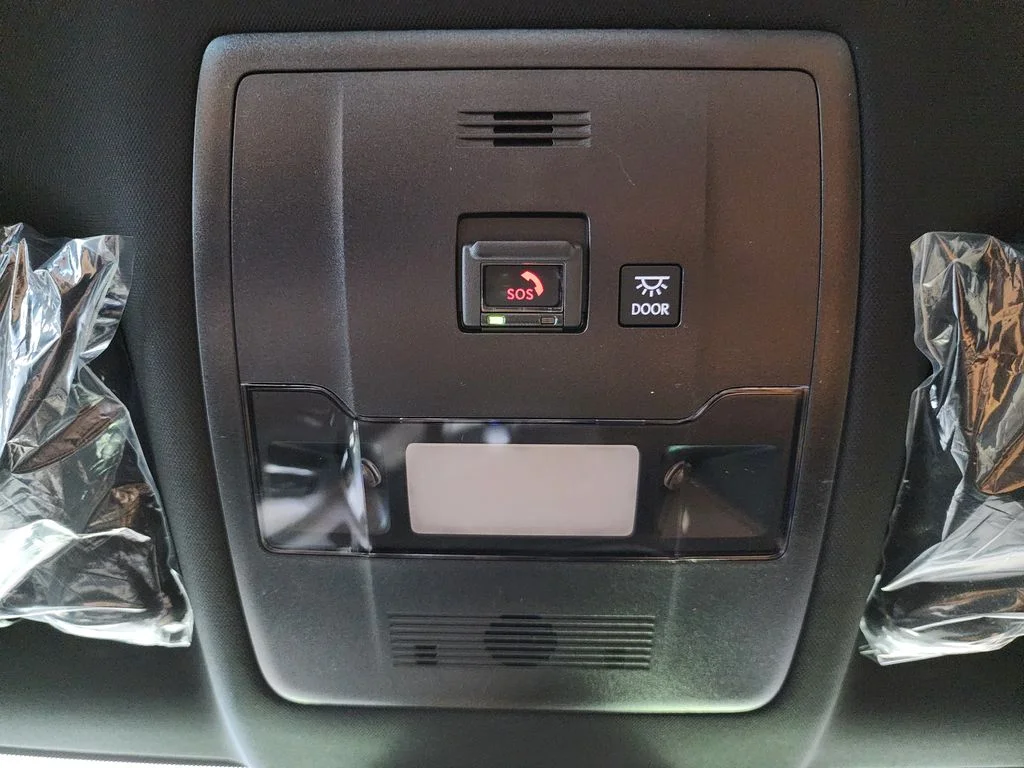 New 2026  Lexus 300h image 19