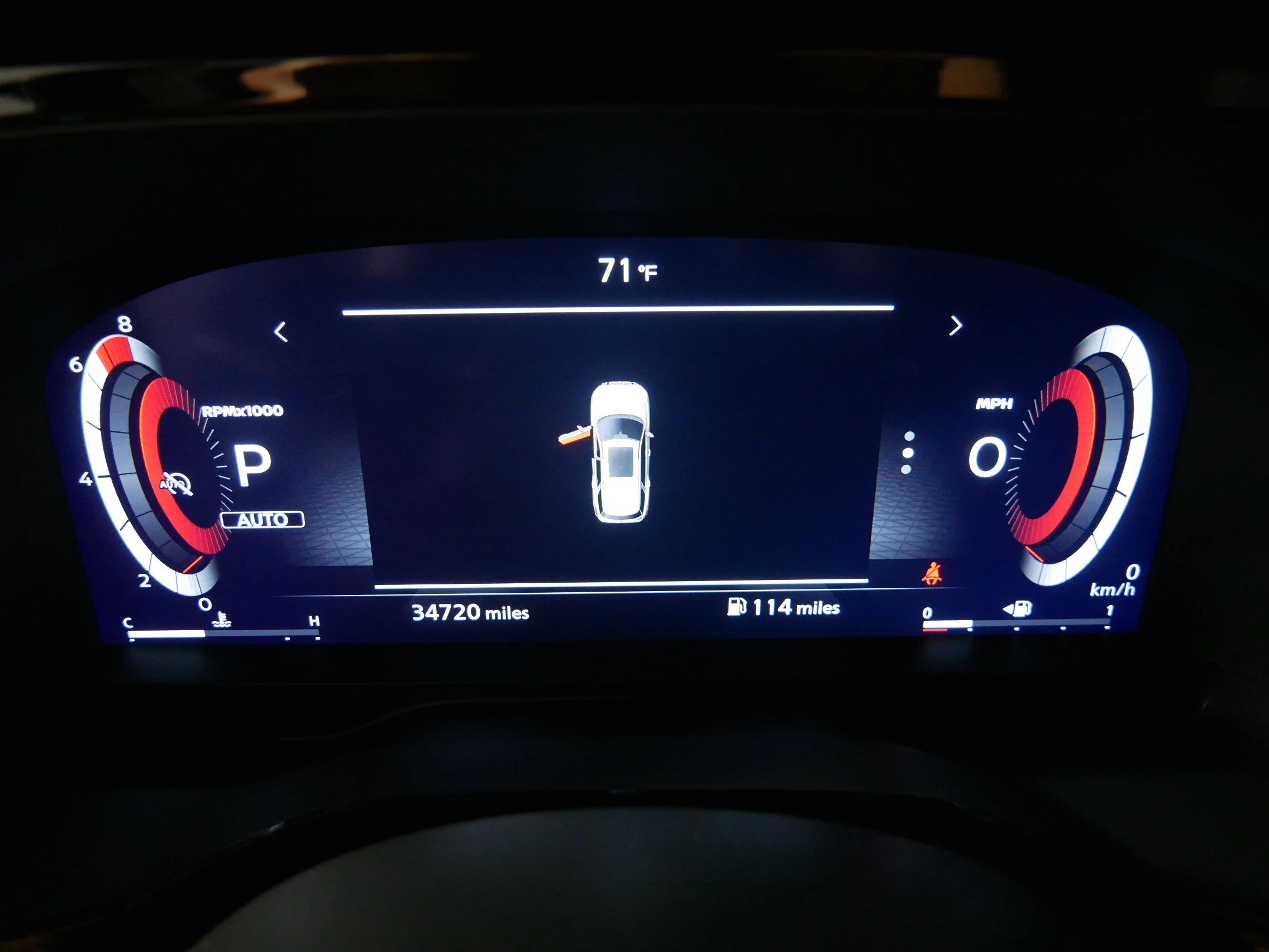 Used 2024 Solid Gray/Super Black Nissan Platinum image 21