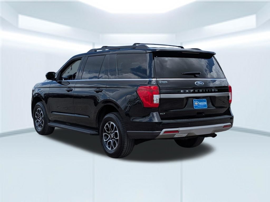 Used 2024 Black Ford XLT image 4