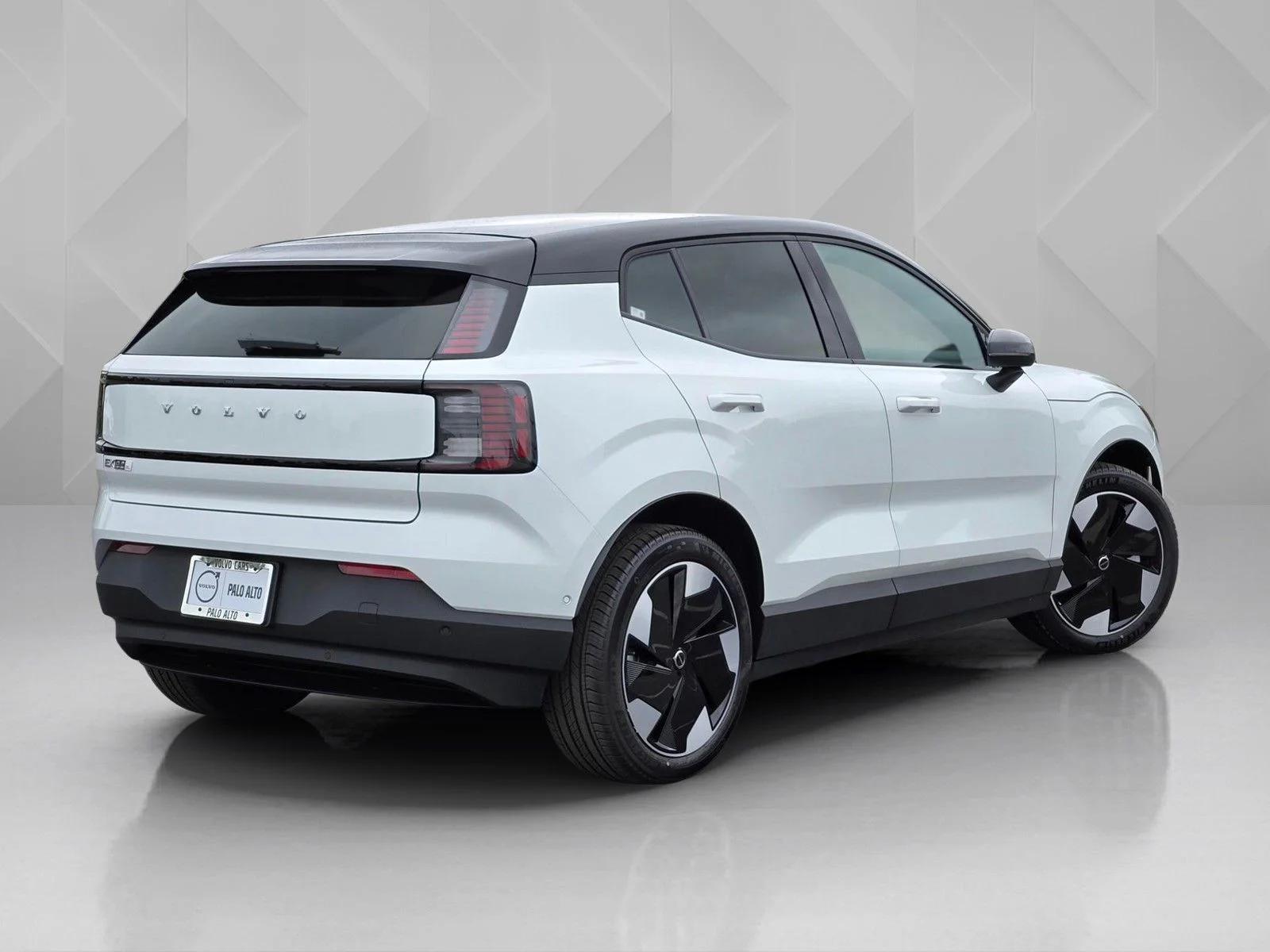 New 2026 White Volvo Twin Motor Performance Ultra image 6