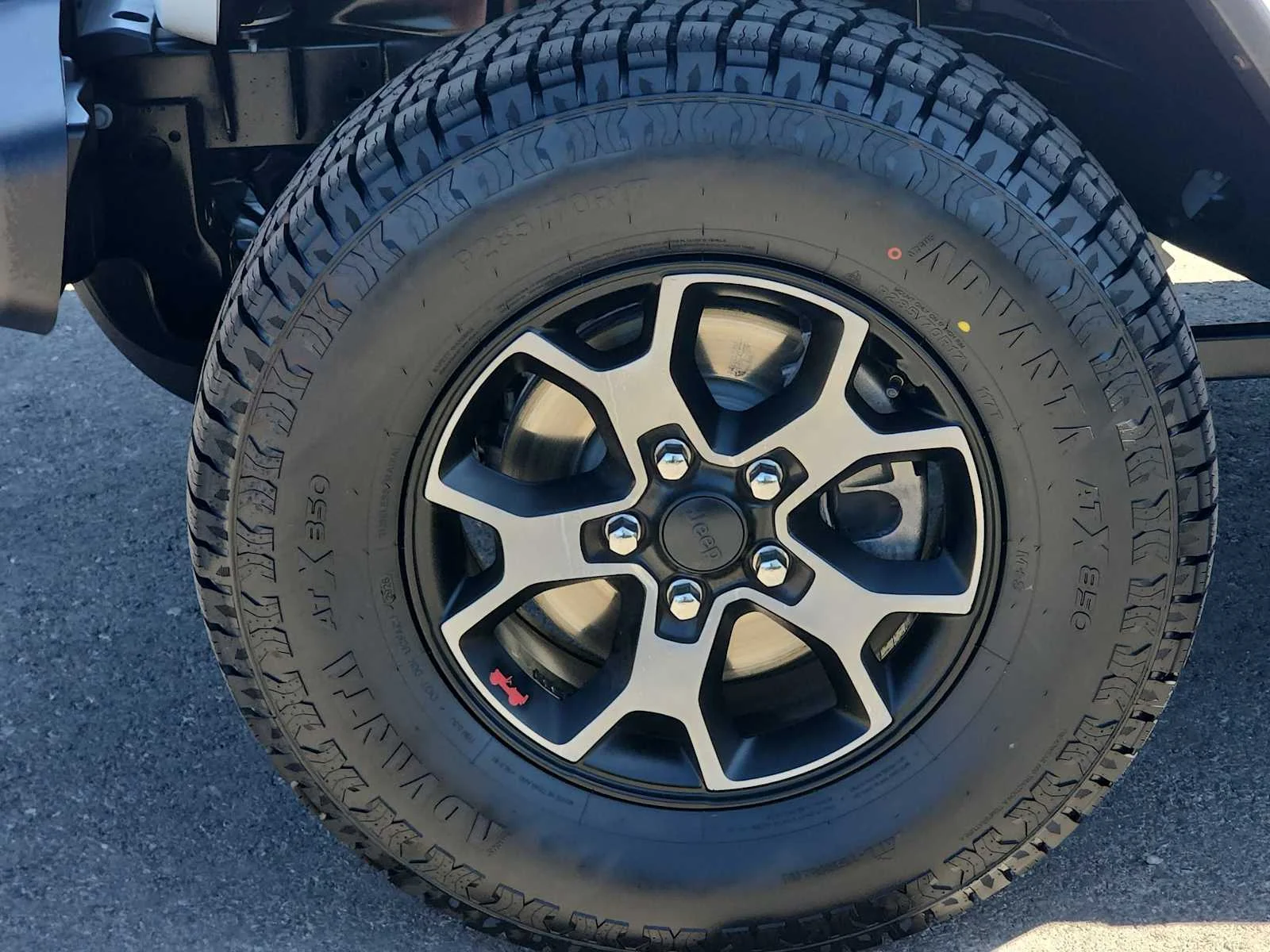 Used 2019 Bright White Clearcoat Jeep Rubicon image 21