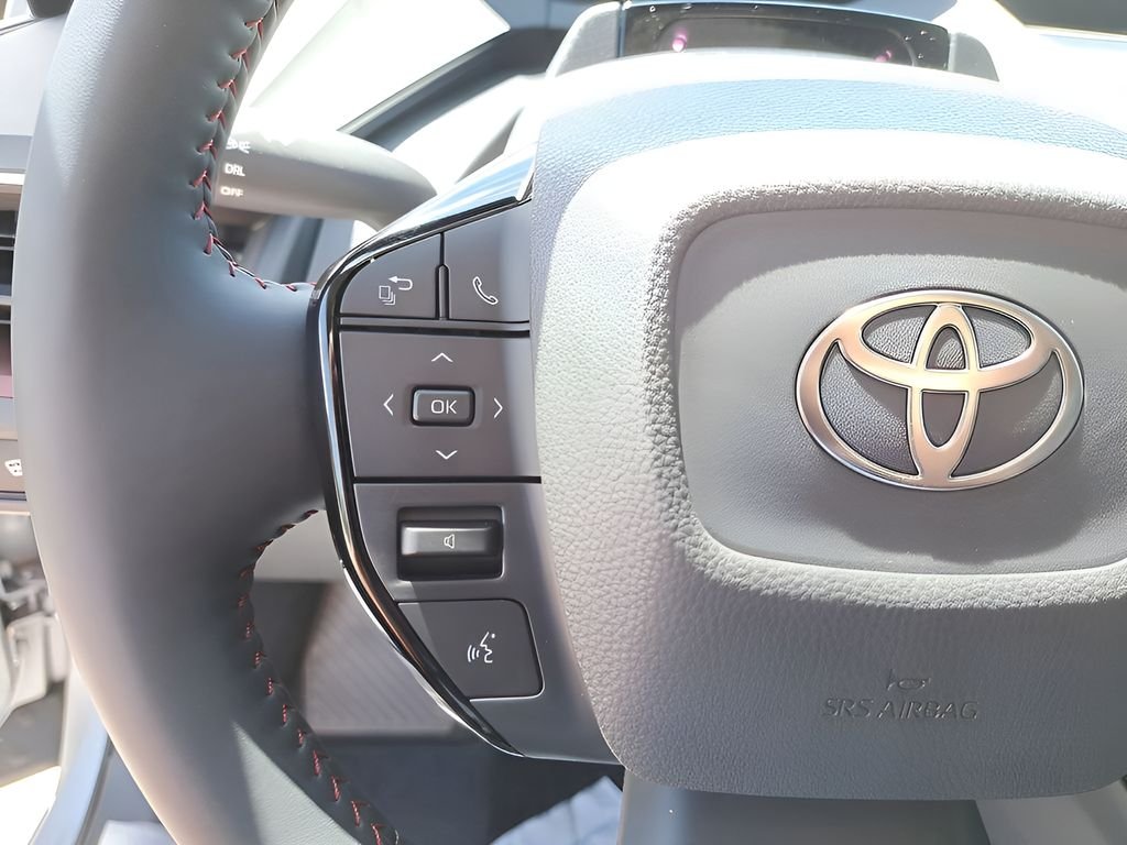 2026 Toyota Prius Plug-in Hybrid SE - Photo 19