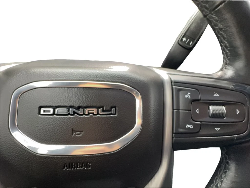 Used 2021 Black GMC Denali image 41