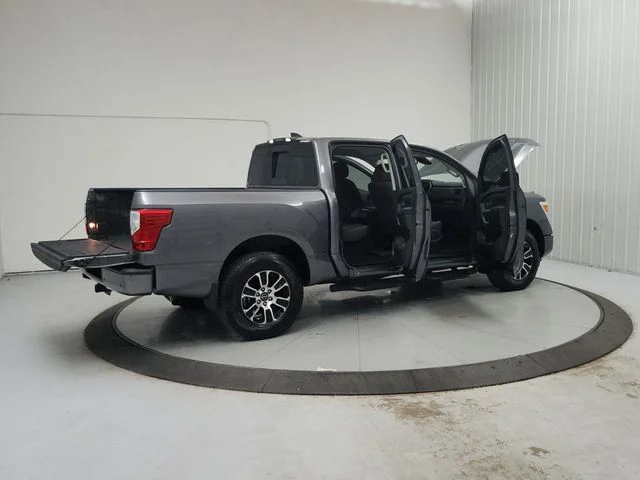 Used 2024 Gray Nissan SV image 16