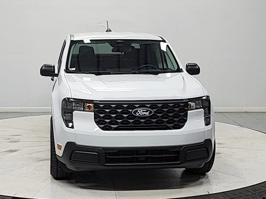 New 2026 Oxford White Ford XL image 2