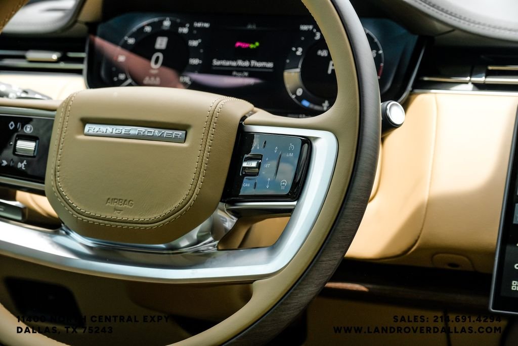 New 2026 Varesine Blue Metallic Land Rover SE image 21
