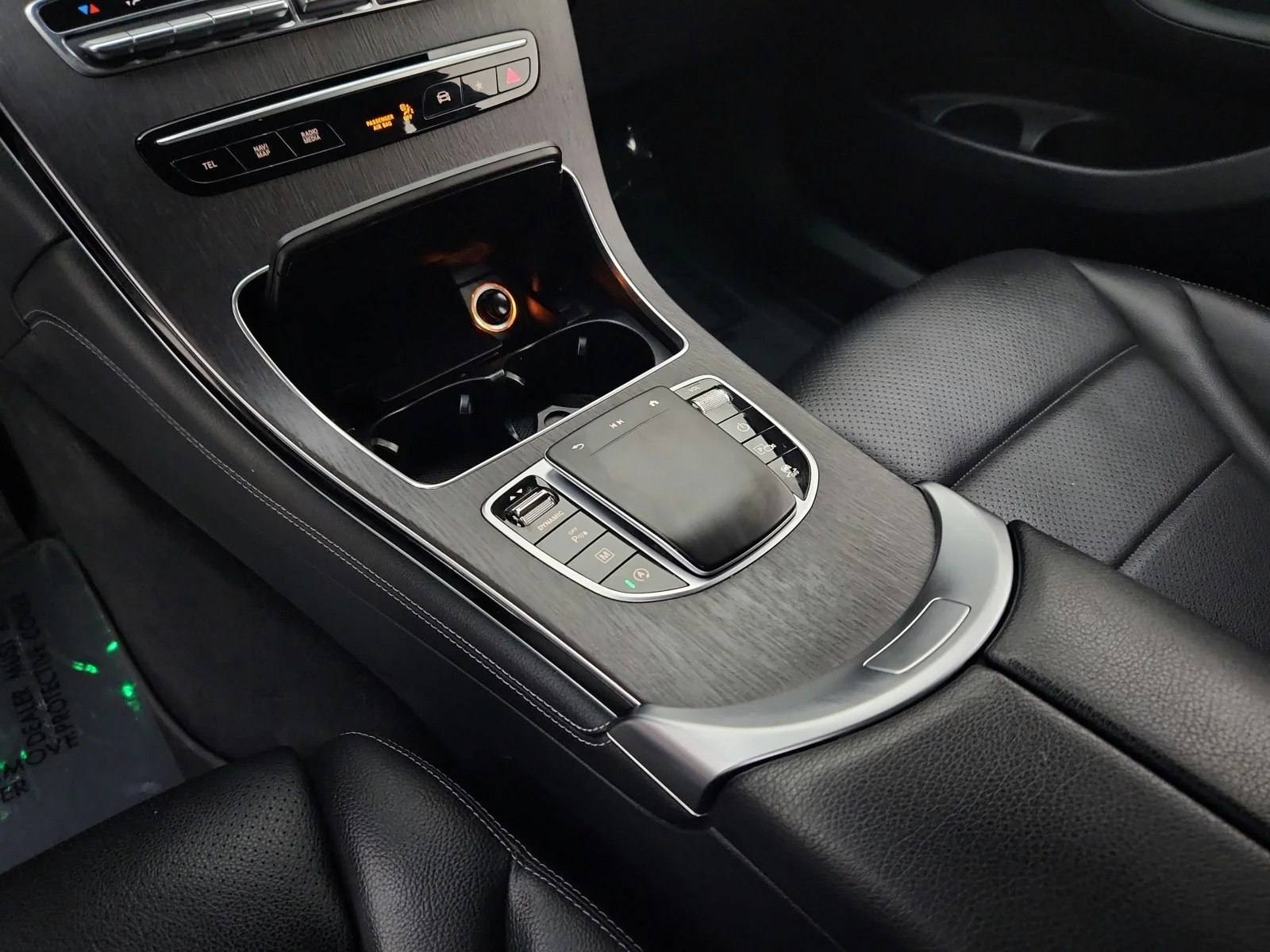 Used 2020 Selenite Grey Metallic Mercedes-Benz GLC 300 image 22