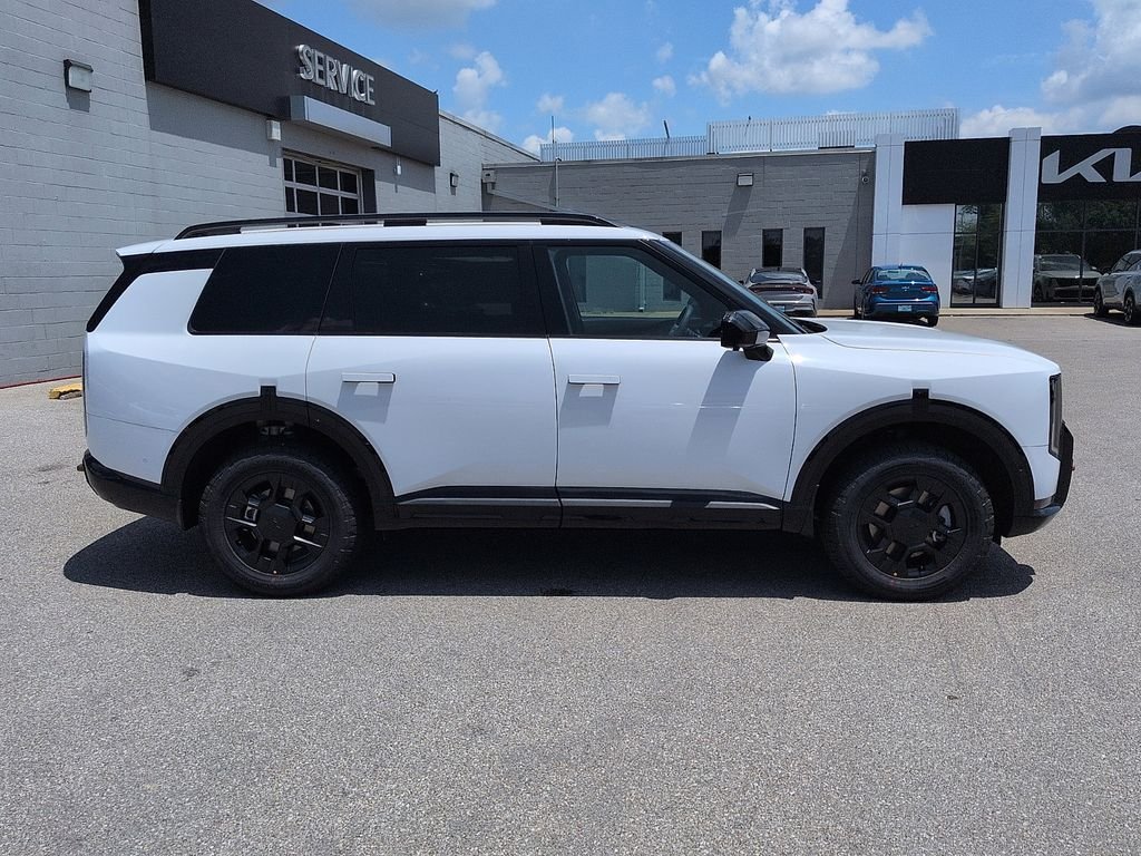 New 2027 Glacial White Pearl Kia X-Pro SX Prestige image 2