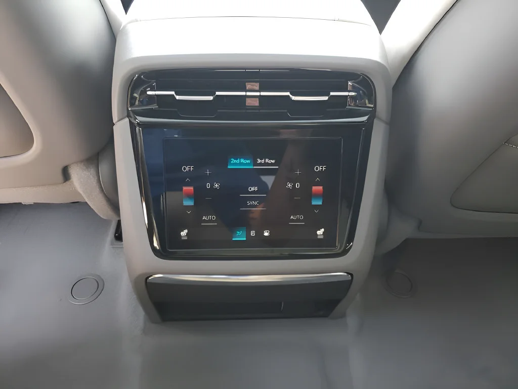 New 2026 Deep Space Metallic (No longer available to order) Cadillac Sport image 27