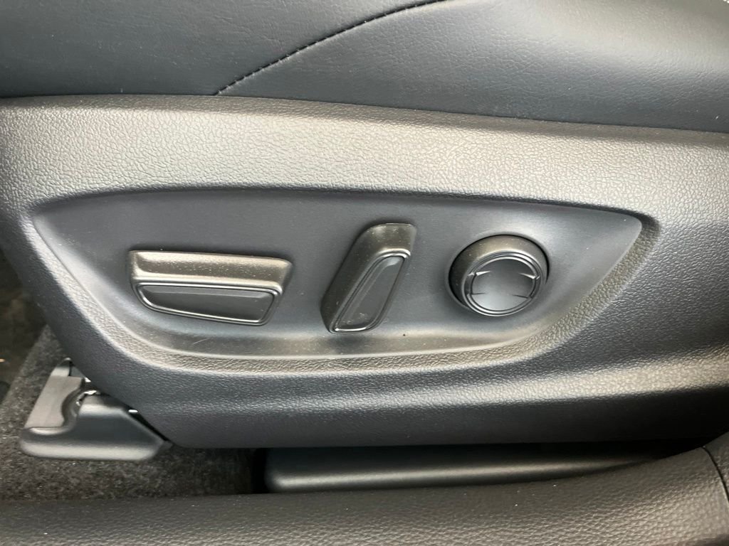 New 2026 Magnetic Gray Metallic with Midnight Black Metallic roof Toyota XSE image 20