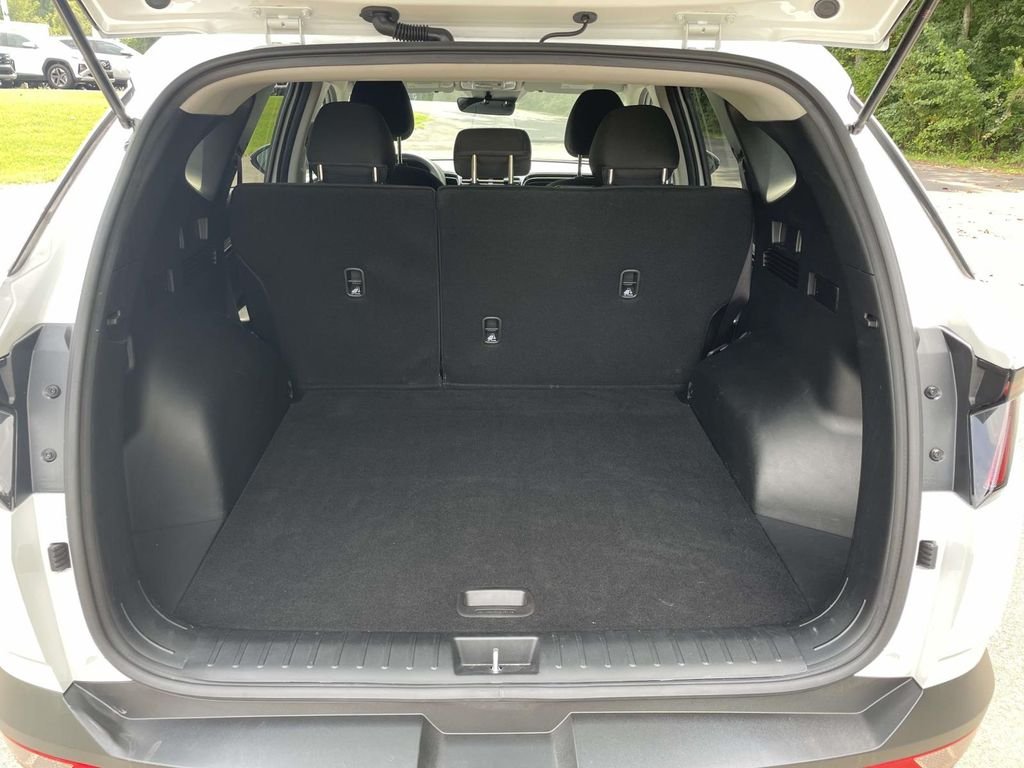 Certified Used 2022 Gray Hyundai SEL image 8