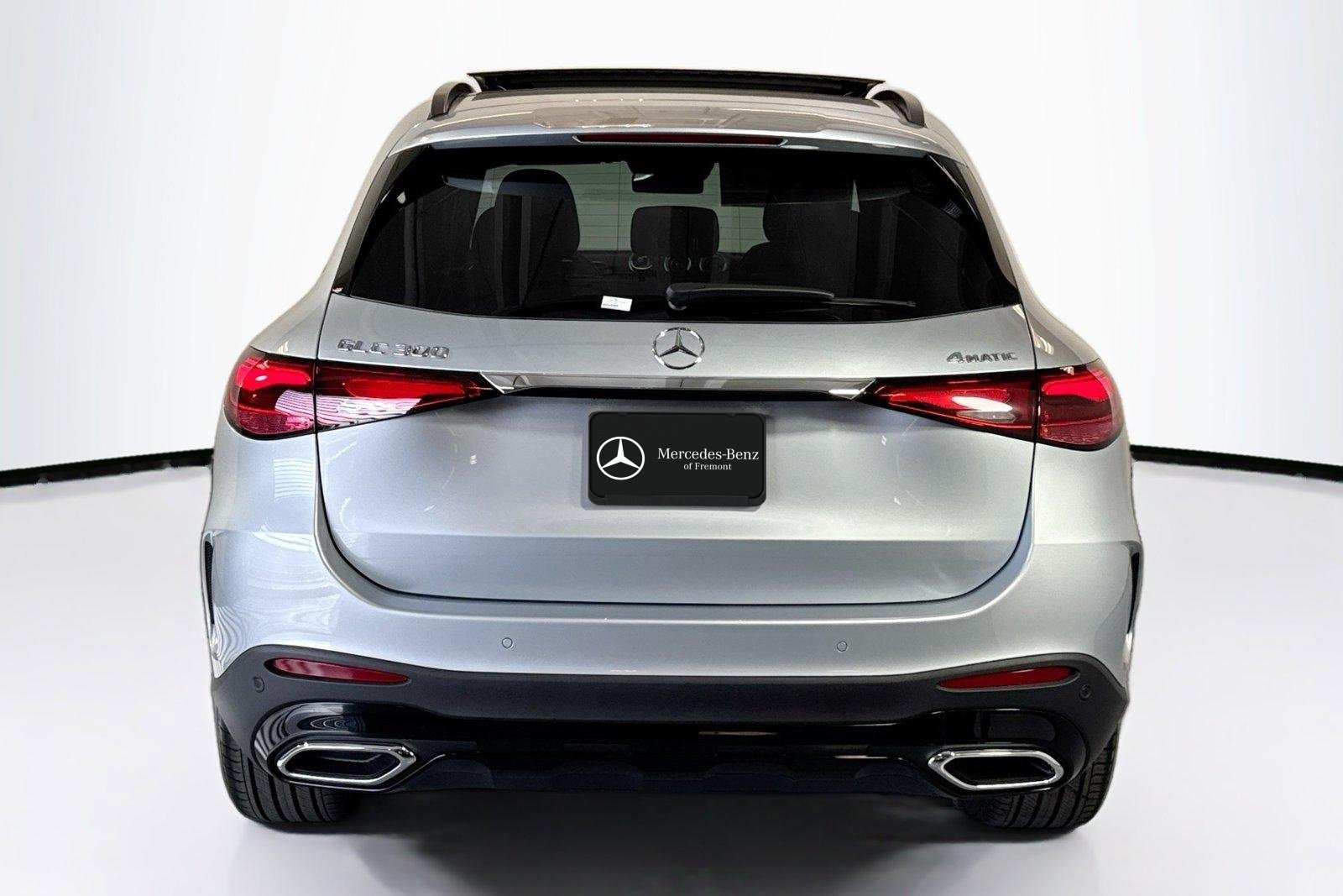 New 2026 Black Mercedes-Benz GLC 300 image 6