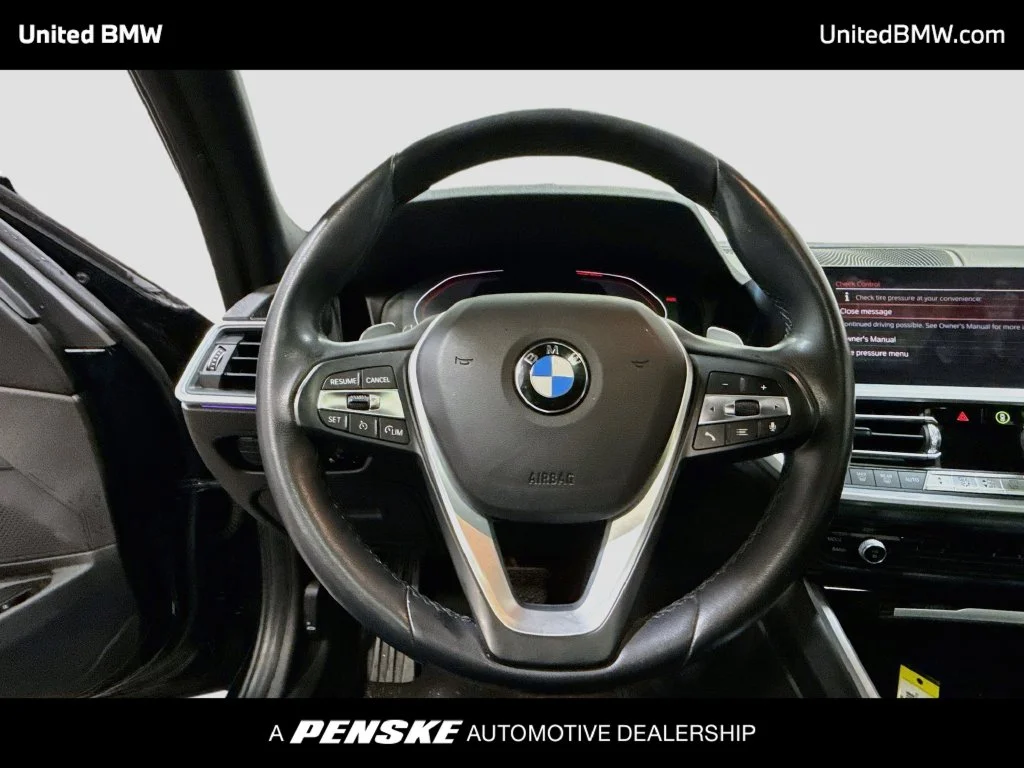 Used 2020 Jet Black BMW 330i image 13