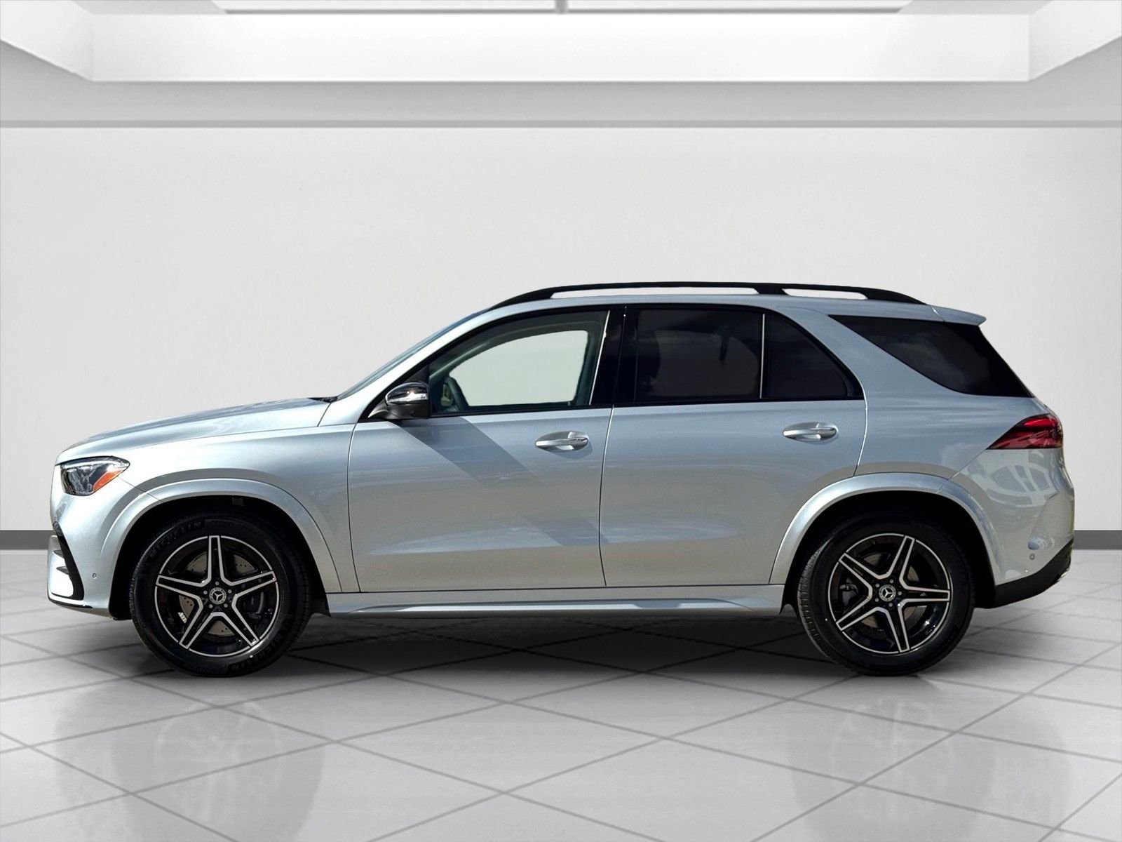 New 2026 Cirrus Silver Metallic Mercedes-Benz GLE 350 image 5