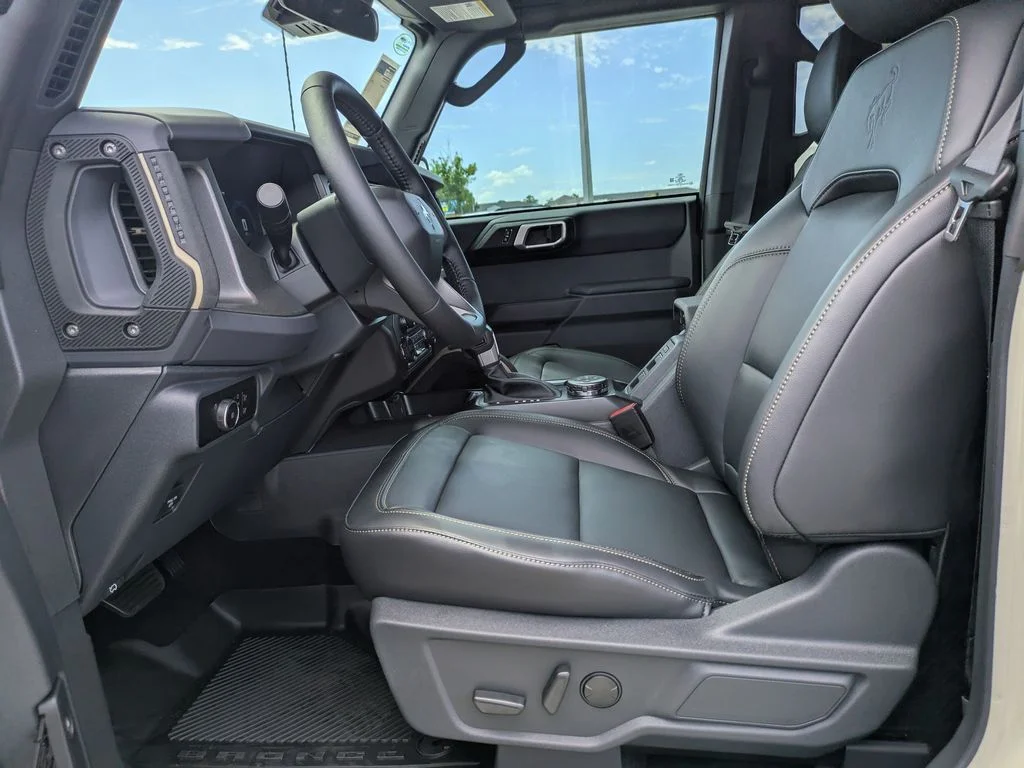 New 2026 Desert Sand Ford Badlands image 19