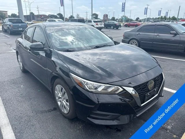 Used 2020 Black Nissan S image 3