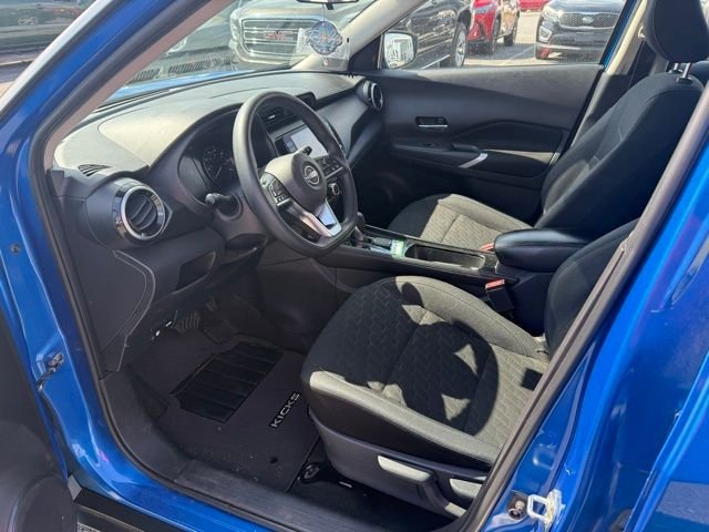 Used 2023 Blue Nissan SV image 19
