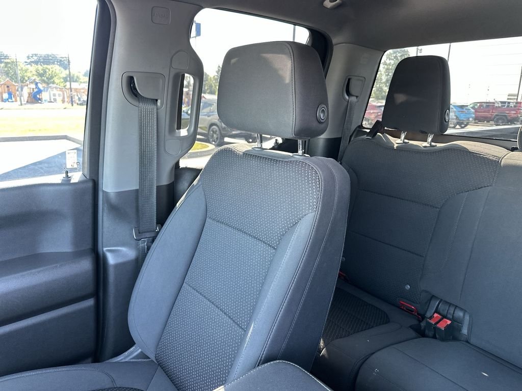 Used 2021 Red Chevrolet Custom image 12