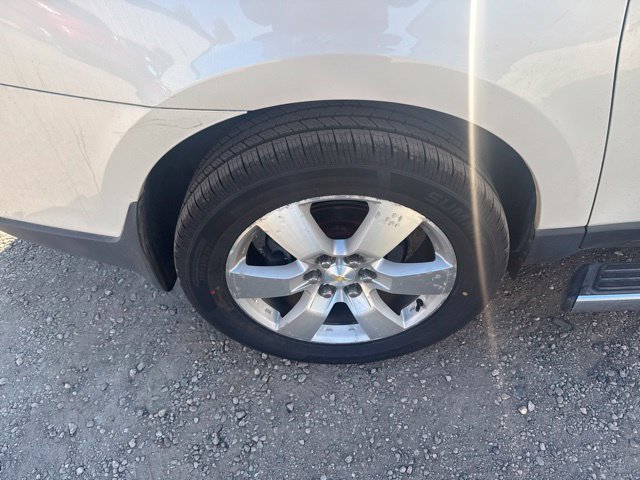 Used 2015 White Chevrolet LTZ image 18