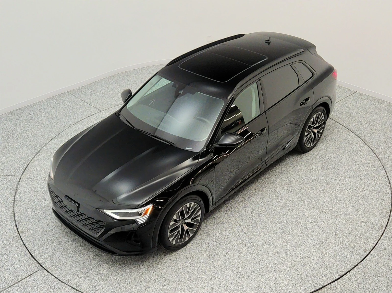 Used 2024 Mythos Black Metallic Audi Premium Plus quattro image 22