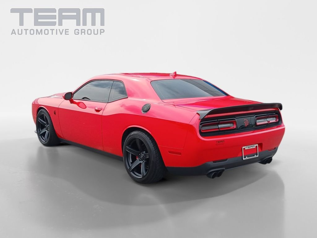 Used 2020 Red Dodge SRT Hellcat image 5