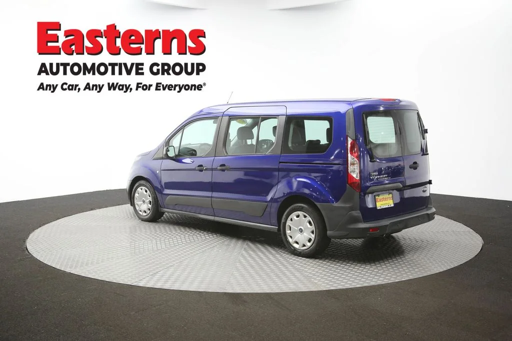 Used 2017 Blue Ford XL image 59