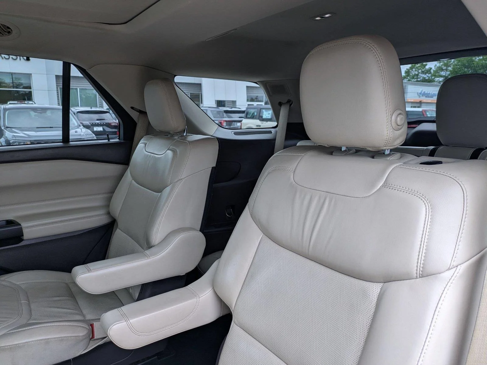 Used 2020 Silver Spruce Metallic Ford Platinum image 26