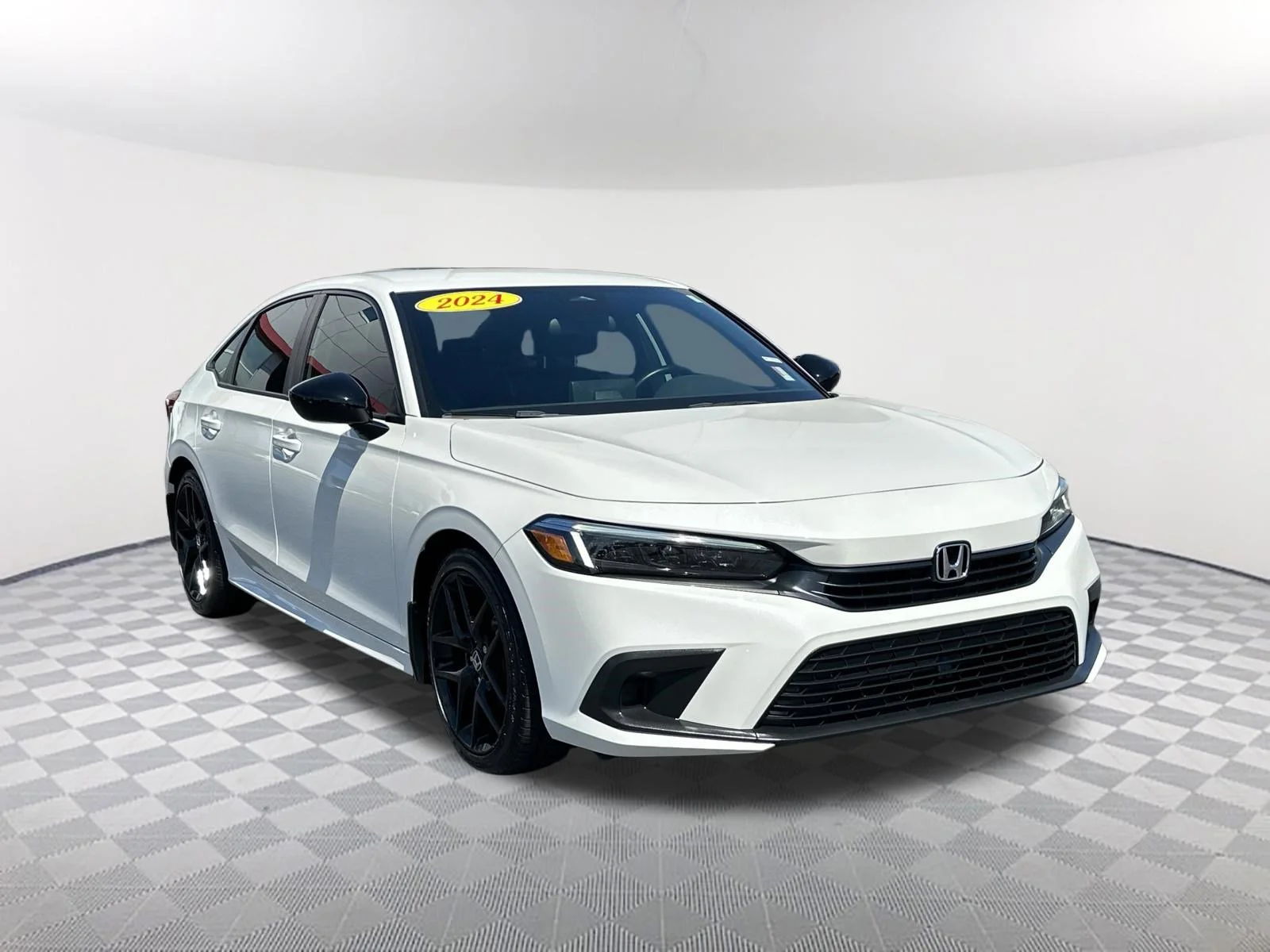 Used 2024 Platinum White Pearl Honda Sport image 3