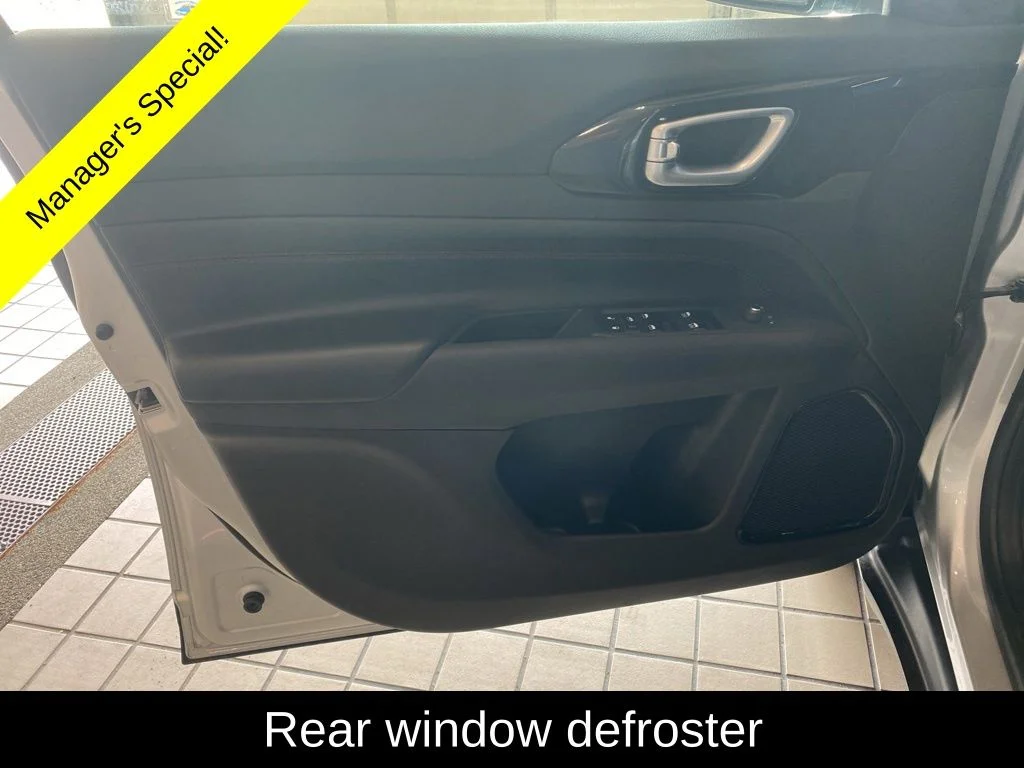 Used 2025 Silver Jeep Trailhawk image 8